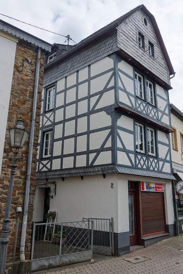Gaestezimmer Adenau Exterior photo